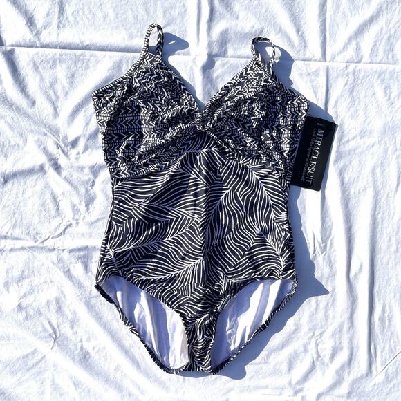 Miraclesuit Pin-up Lush Lanai One Piece Swimsuit Womens 18 DD Navy Blue Slimming - Picture 1 of 9